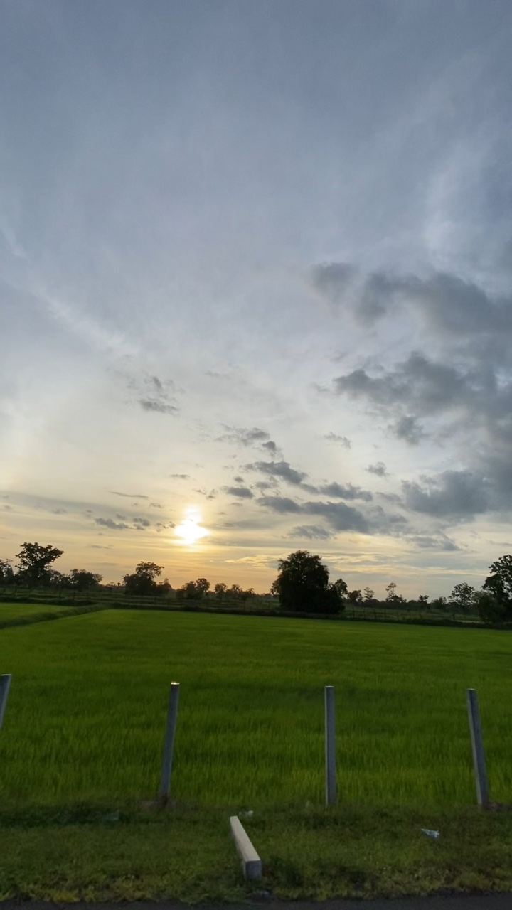 ท้องฟ้า🌦️