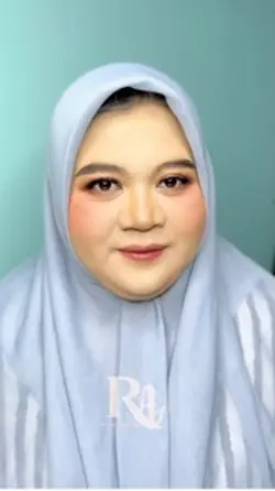 Make Up 