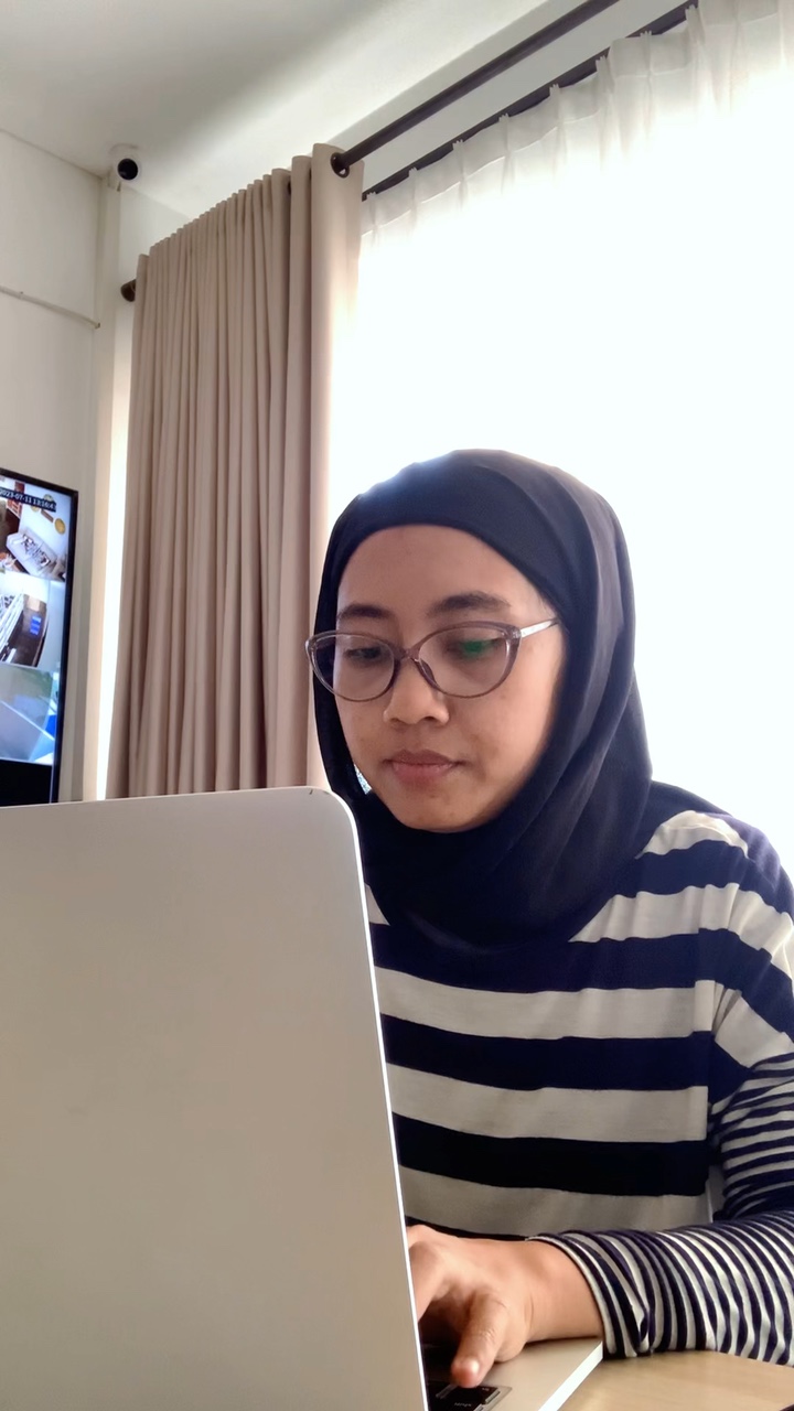 Pov cewe mandiri