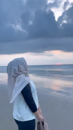 AKAN ULON USEUHA