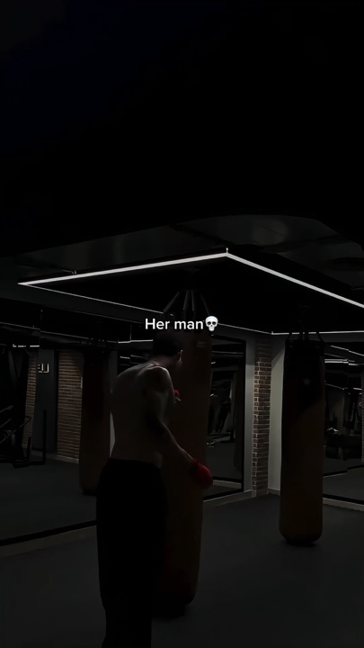 The girl vs her man
