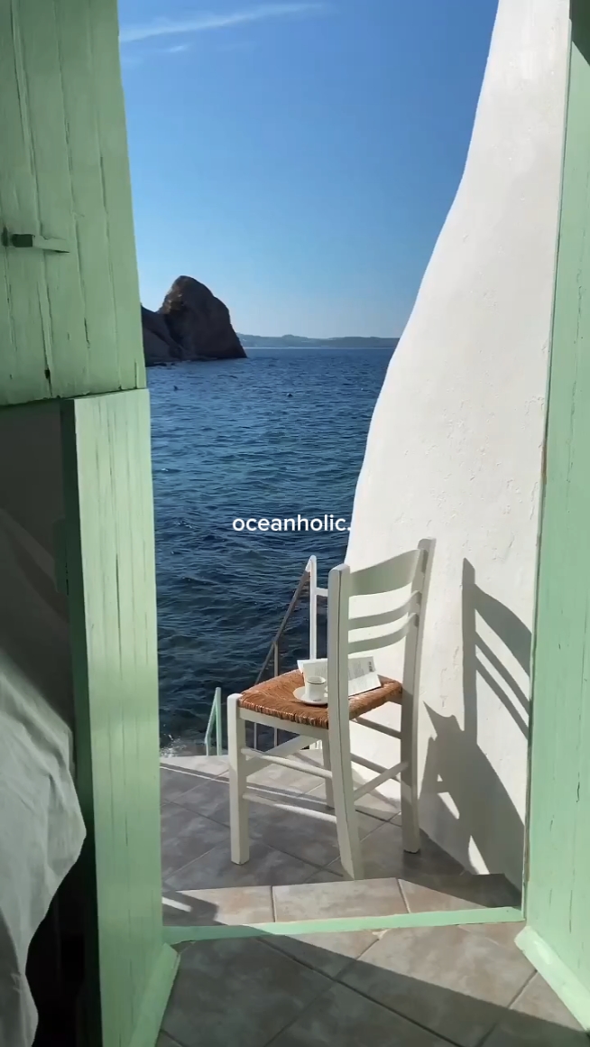 Ocean holic