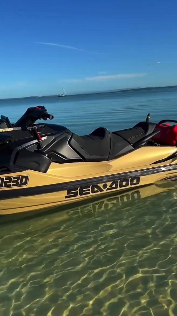 jetski