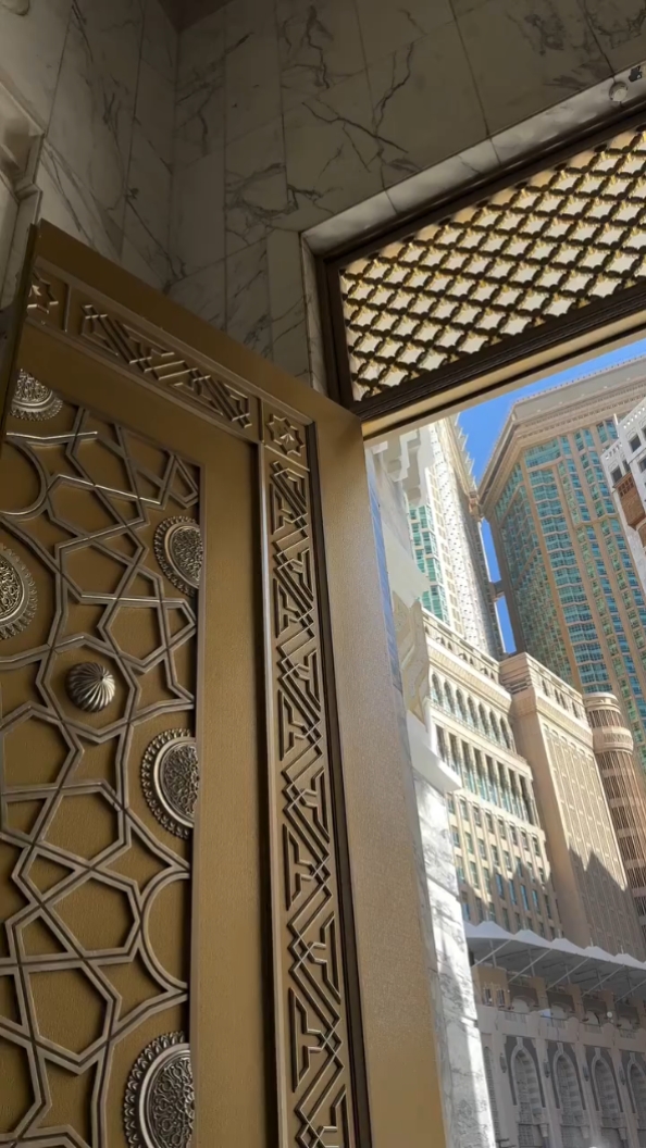 CINEMATIC ARABIC