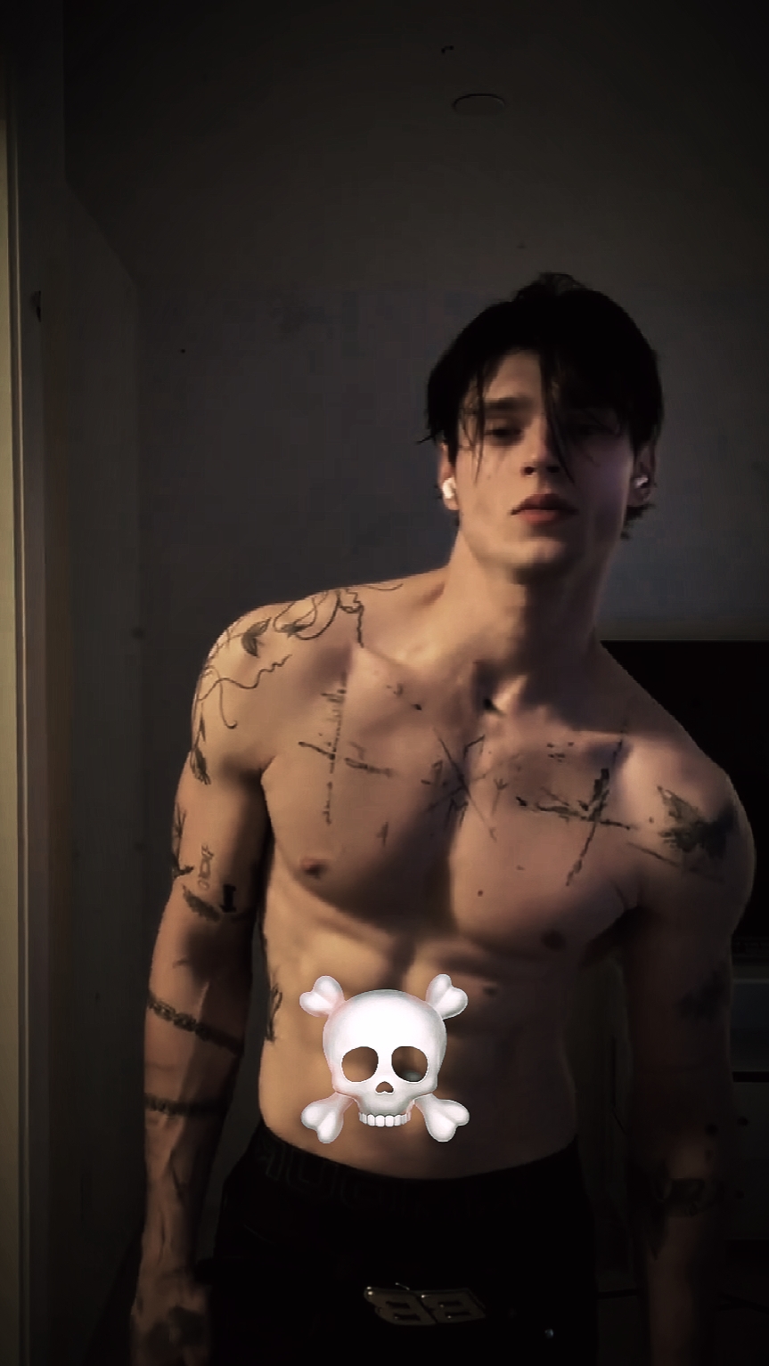Gym Skullface