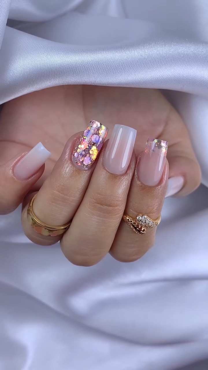 UÑAS 