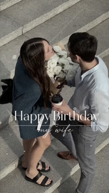 BIRTHDAY LOVE MOMENT