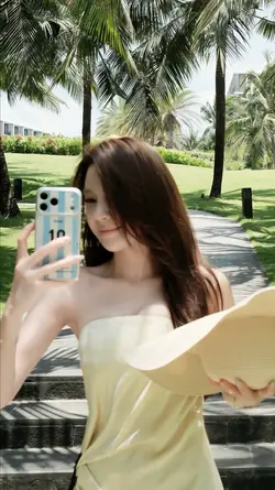 2 ảnh lyrics + màu