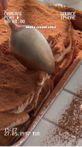 Make cream cake