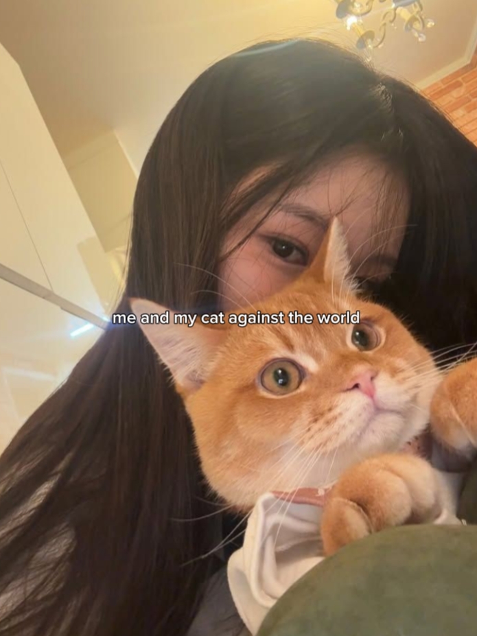 kedinle selfie 
