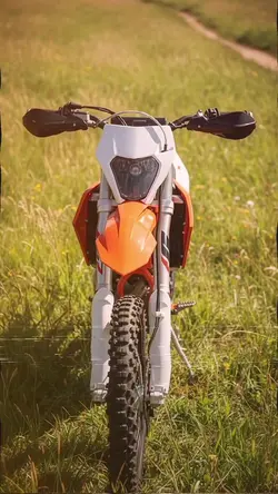Pulse-Pounding Dirt Bike Showcase