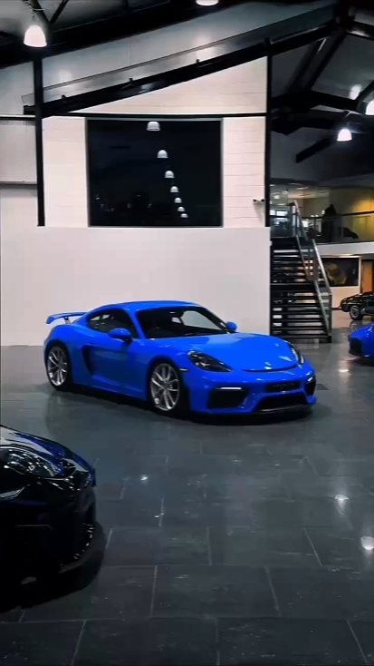 TEMPLATE CAR