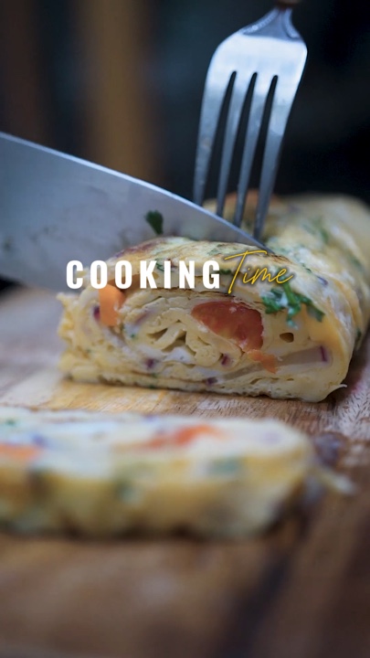 COOKING WITH ME