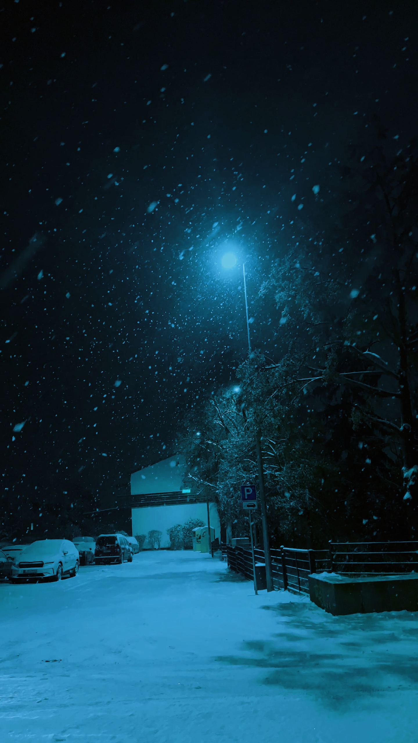 Neve azul da meia-noite