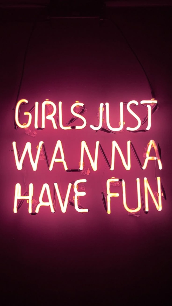 Noche De Chicas 