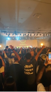 MOMENTOS DE ADORACIÓN