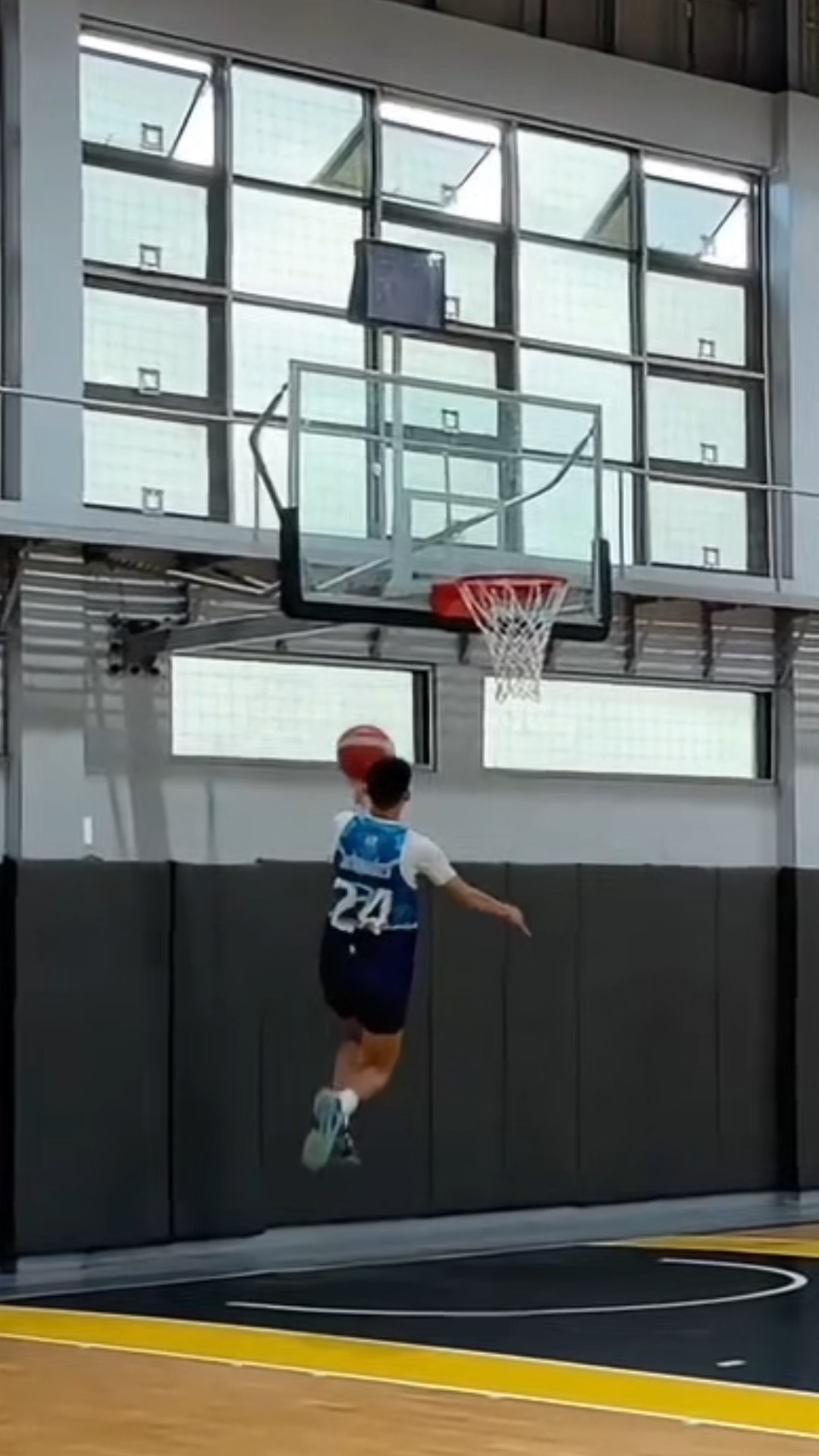 Pickup game 🏀
