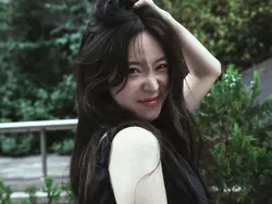 1 ảnh + nhạc greyD