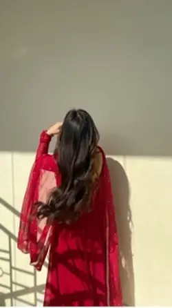 Unakul endhan kadhal