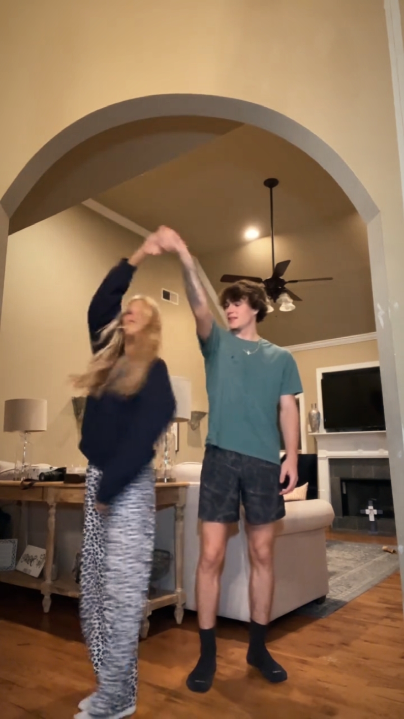 TRANSIÇÃO DE BAILE 