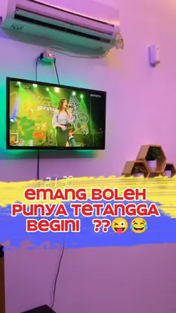 Tetangga karaoke 

