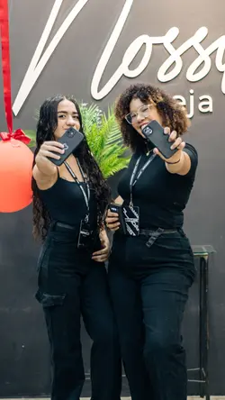 Mรญdia
