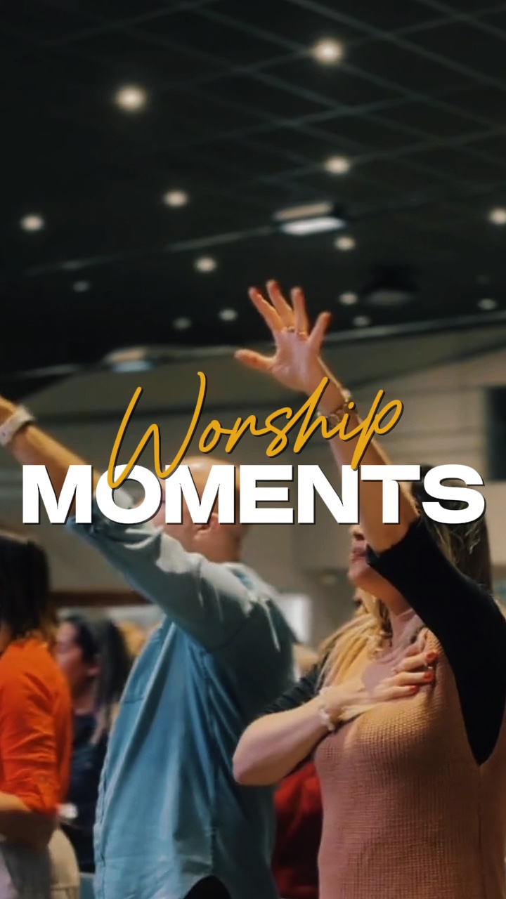 WORSHIP MOMENTS