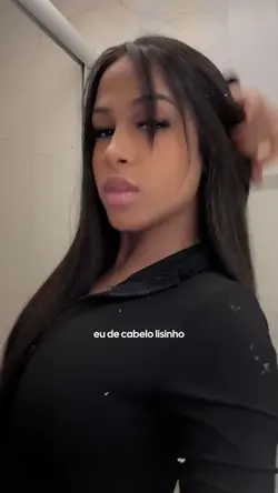 EU DE CABELO LISO