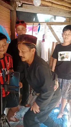 Uenaknya berjoget.. 