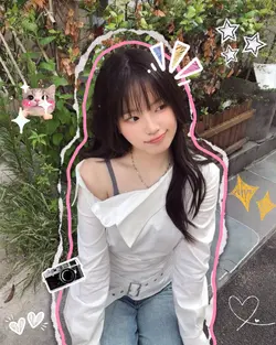 Ai khác ngoài anh