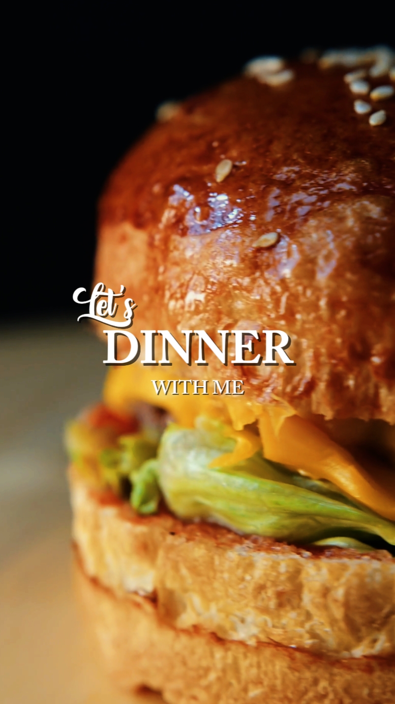 DINNER WITH ME 