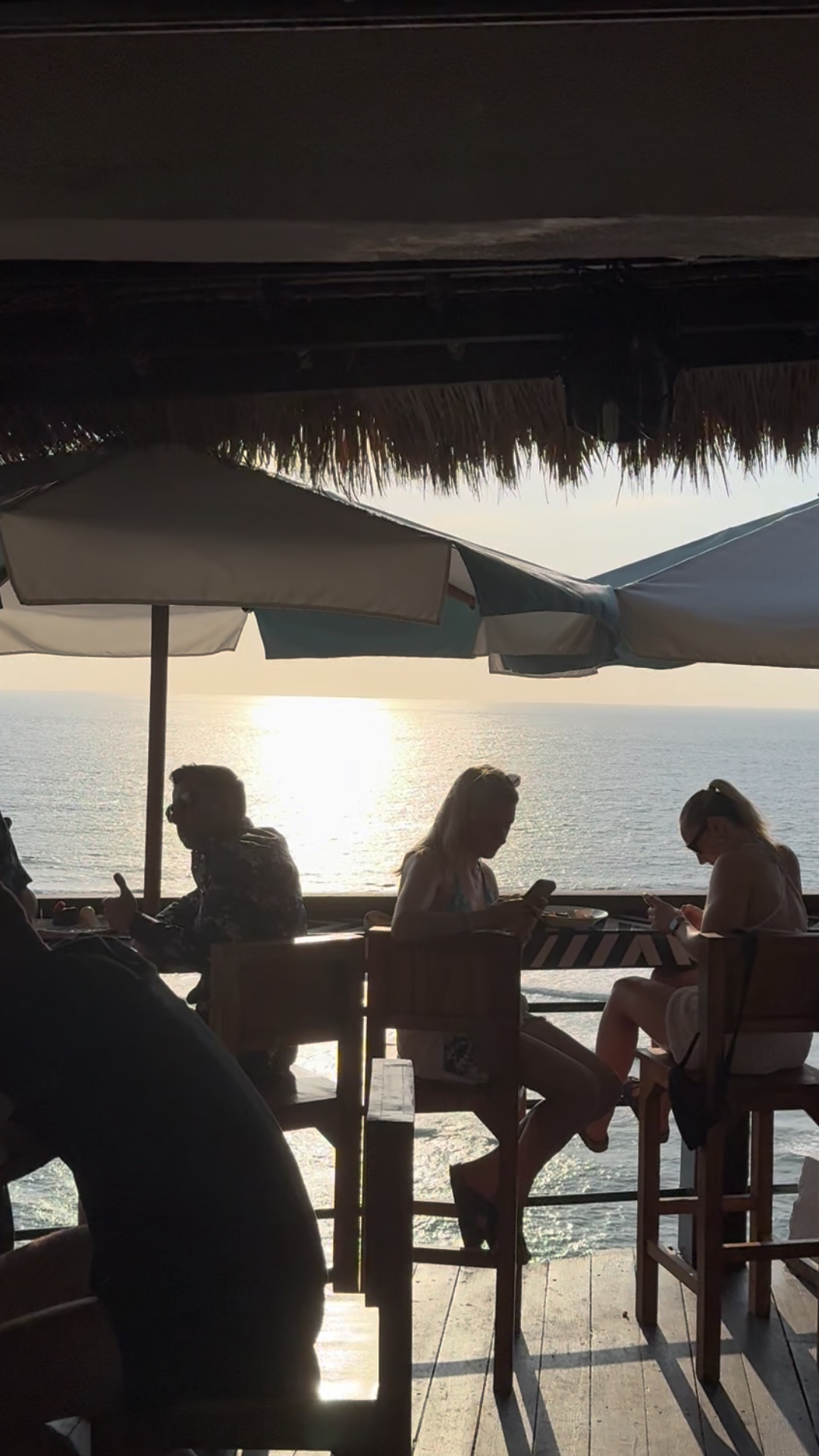 Beach Club Day Vlog 