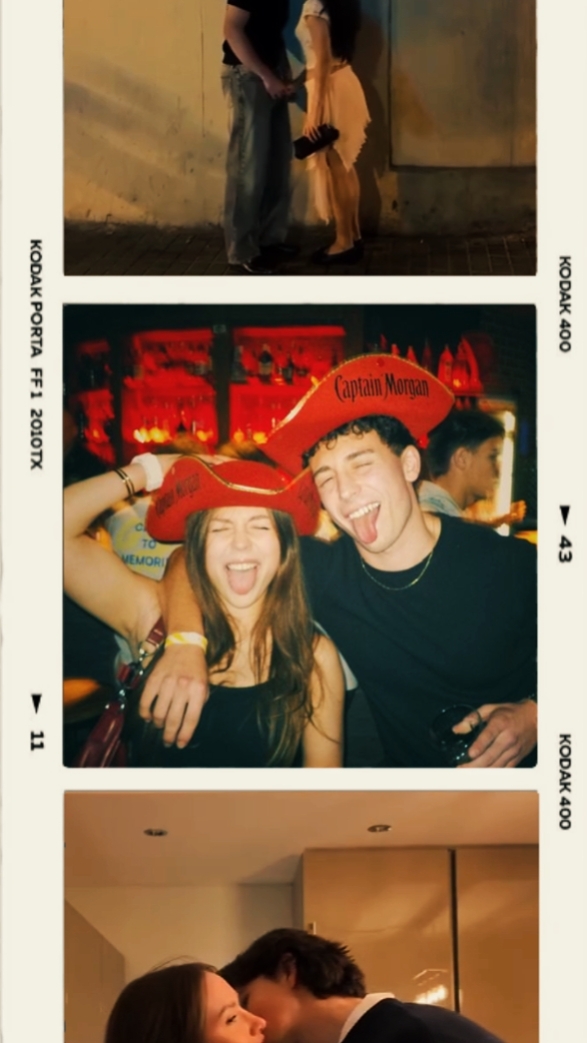 Couple photo scroll