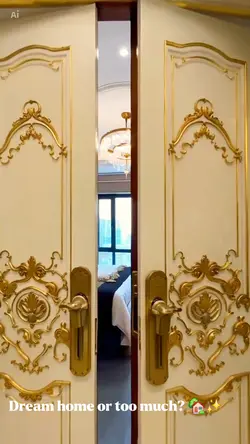 Wardrobe to Bedroom 