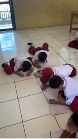 menulis kelas 1