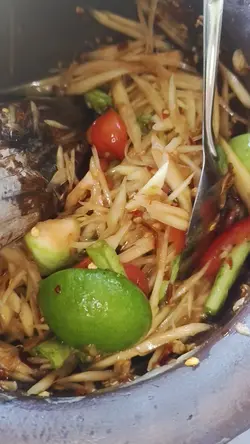 ส้มตำ