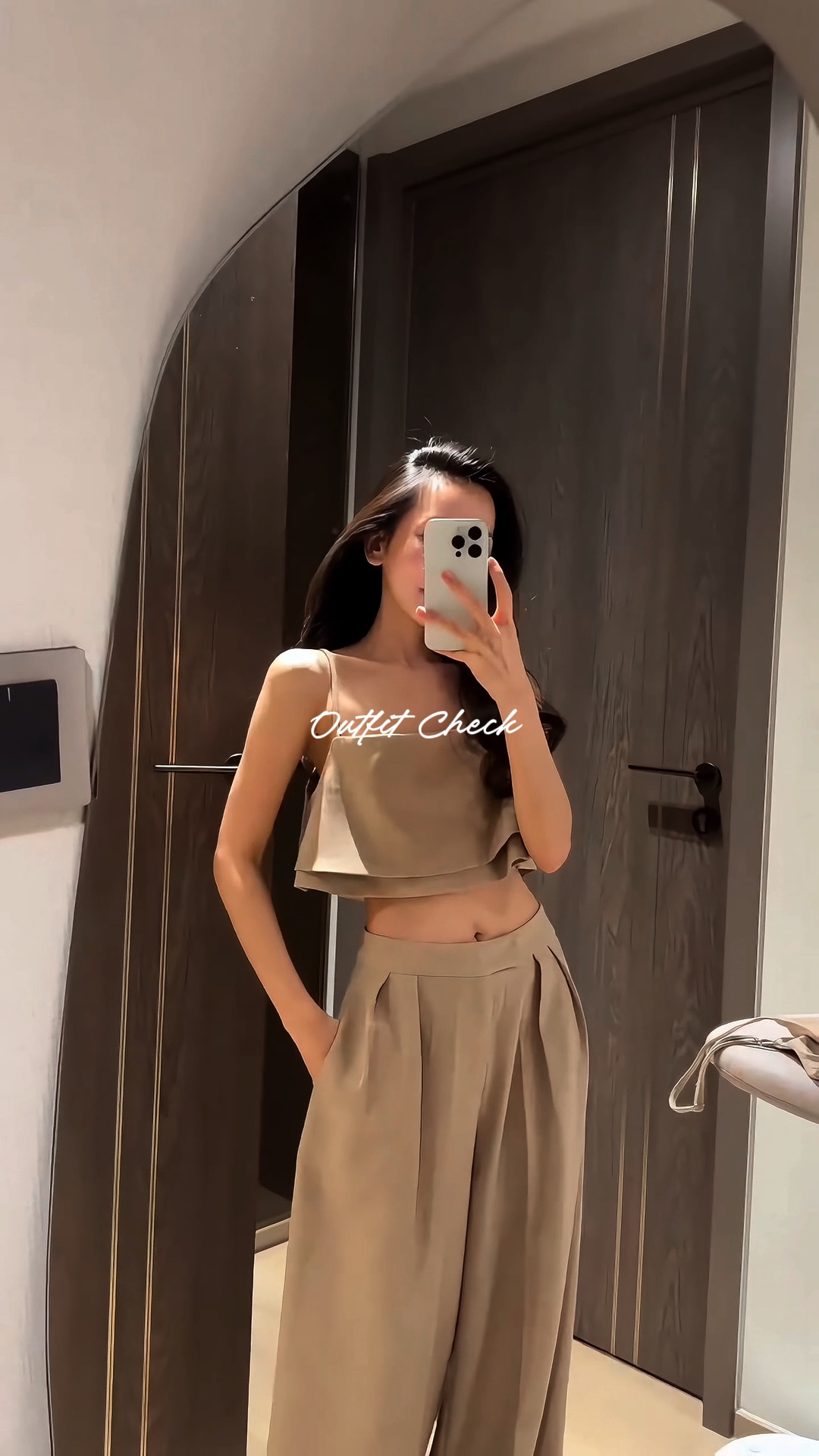 outfit check