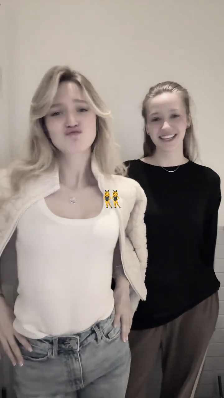 Siblings slowmo 