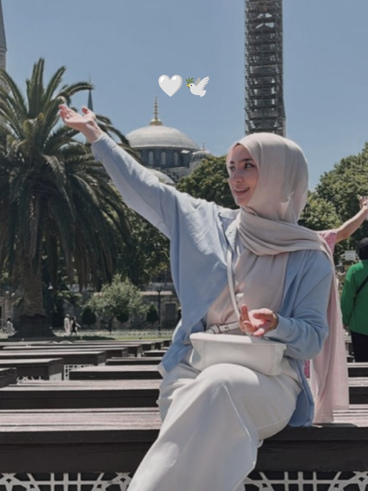 1 video 4 foto
