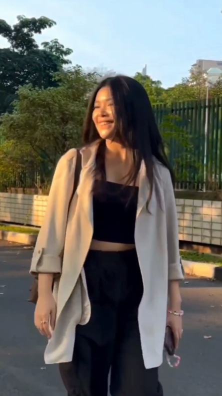 1 video x 2 foto 