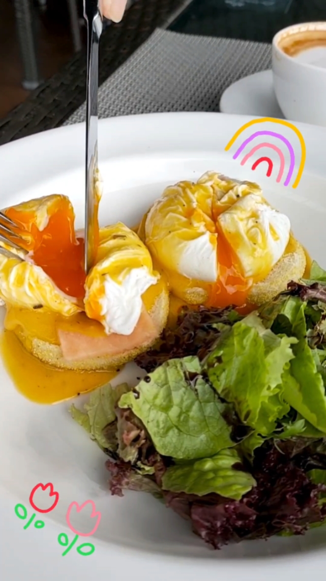 Yolk popping fun