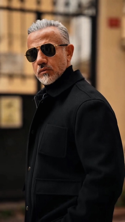 Mann Vibes 🕶️