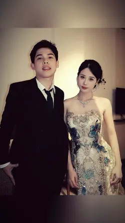1 ảnh + màu 
