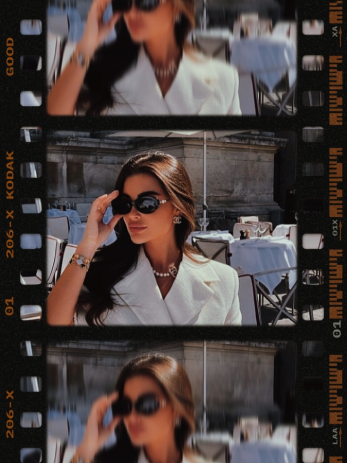 roll camera 