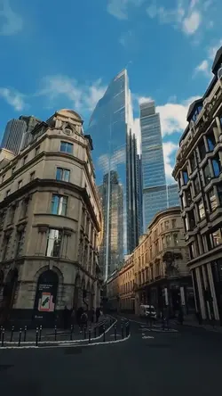 City vlog trend