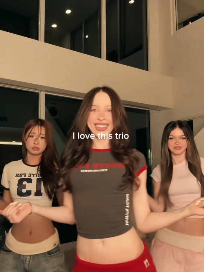 saya suka trio ini 