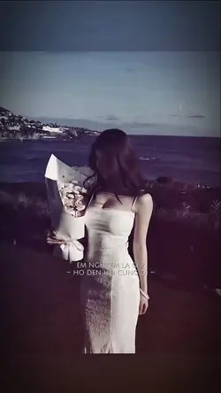 Em nghĩ em là gì ?