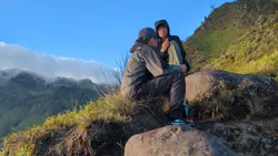 cinematic gunung