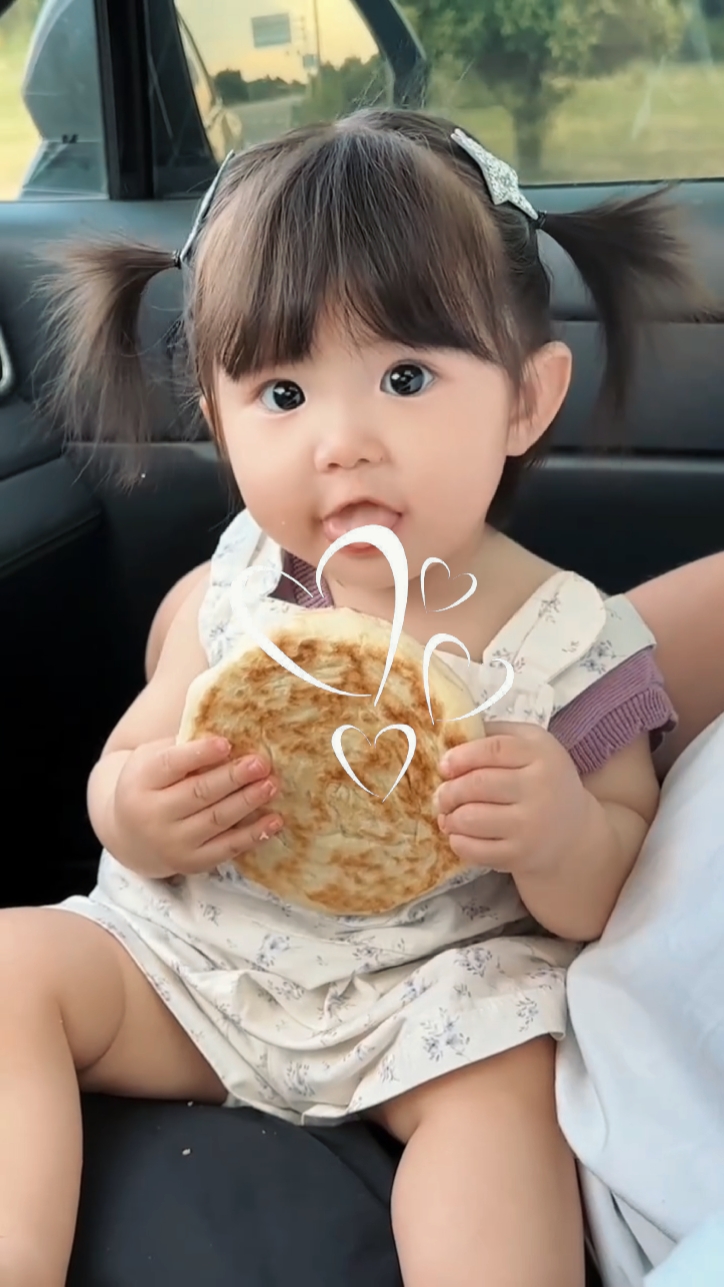 女婴