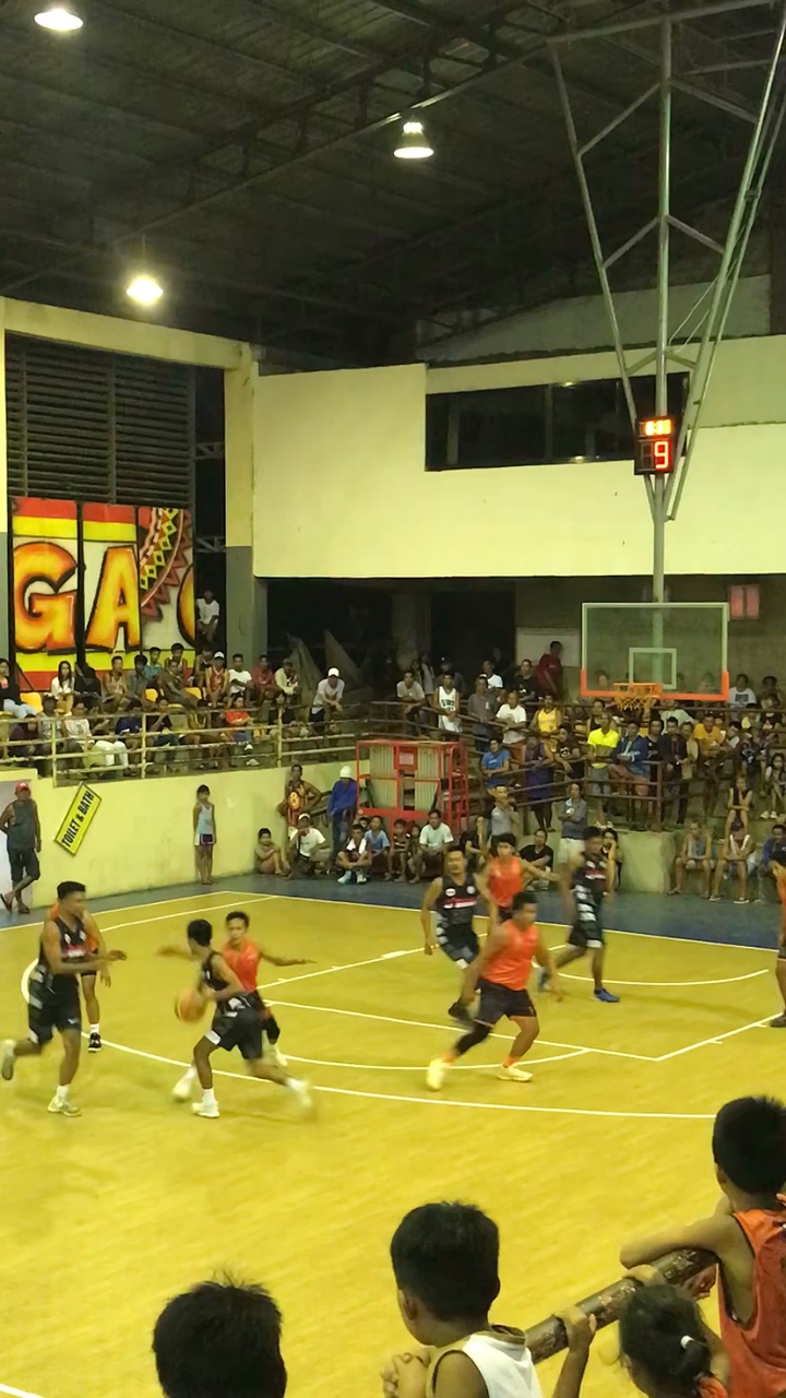 Pag-edit ng basketball
